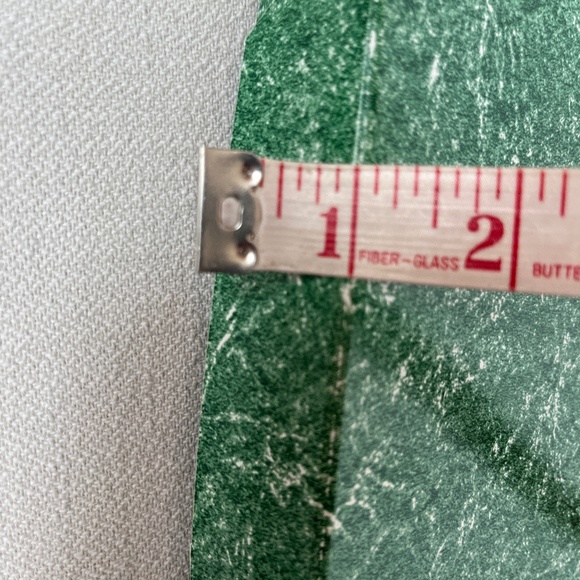 Hand-made ceramic wall-hanging, 8 x 4.5 in. - Picture 12 of 12